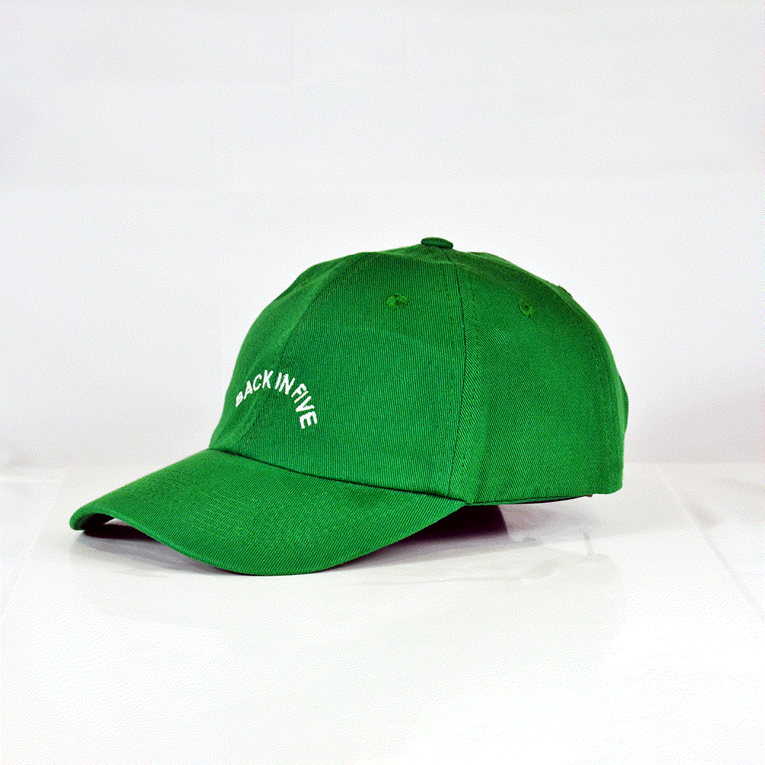 Relaxed Fit Baseball Cap